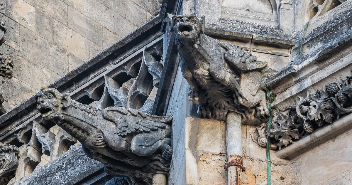 Diagnostic plomb (CREP) à Nevers : bâti ancien et obligations du propriétaire — Nevers